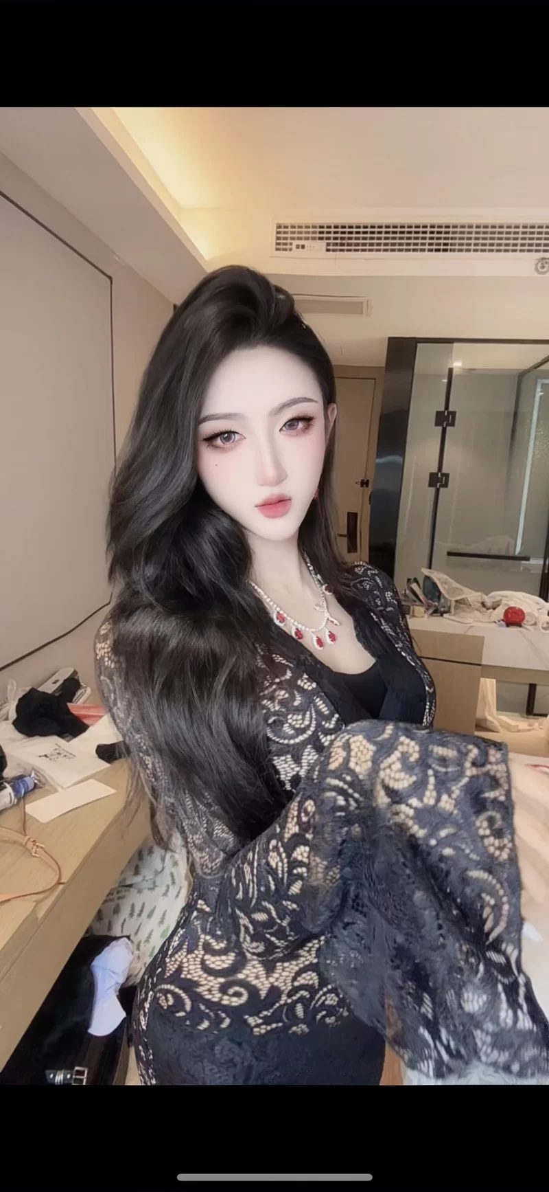 GYjjaiAaMAAMUnZ.jpg